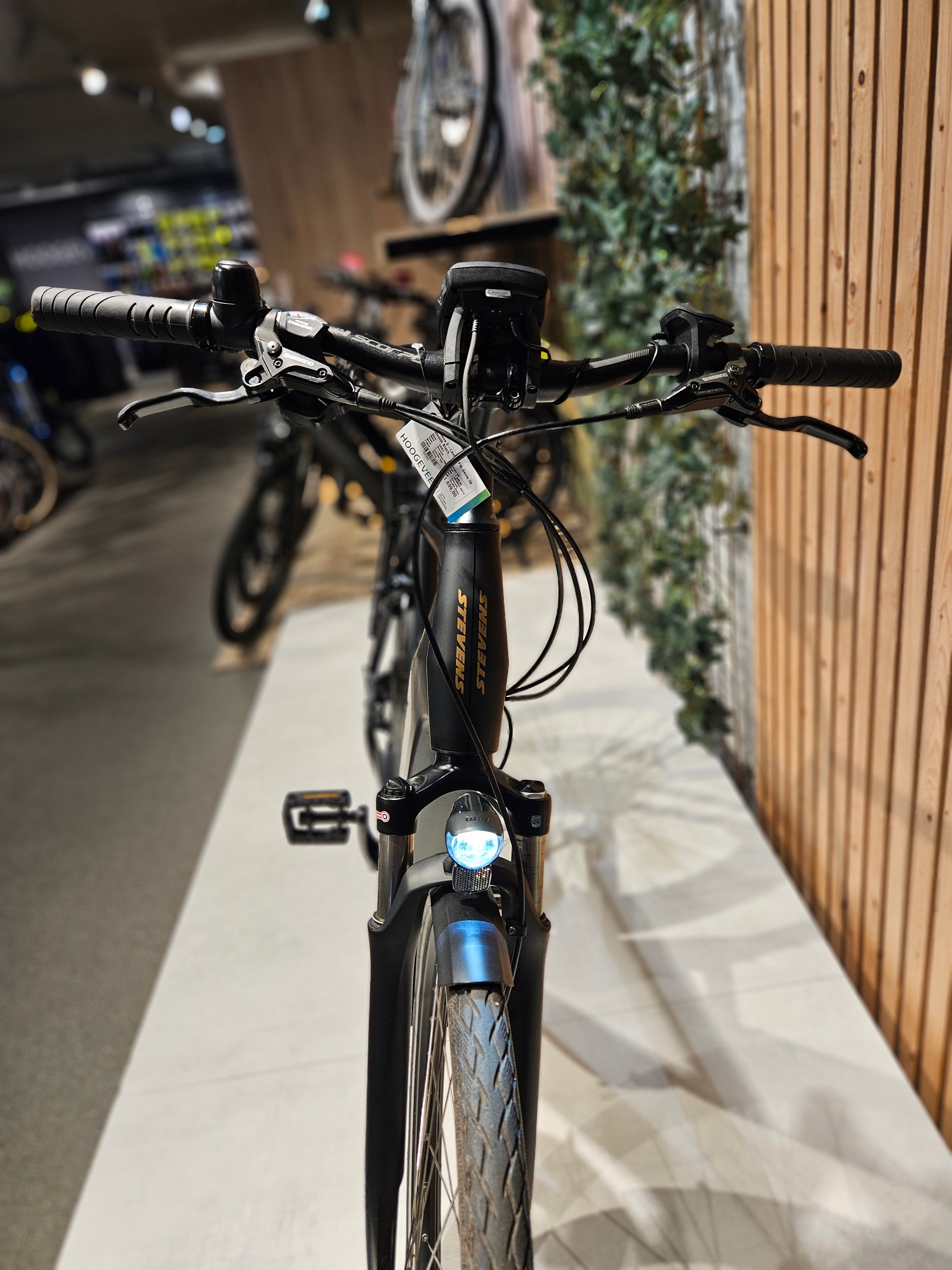 Stevens E-Lavena PT5