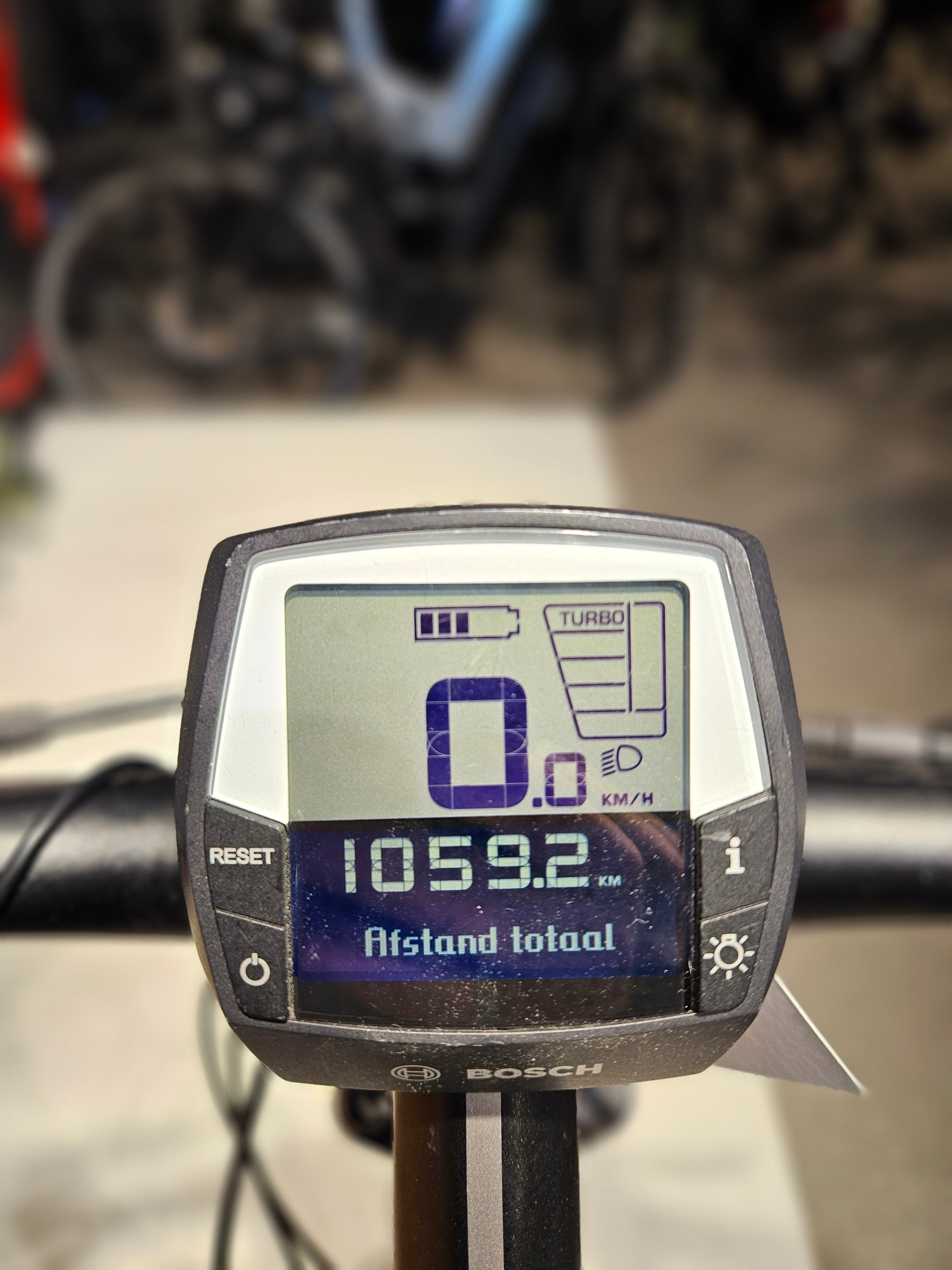 Stevens E-Lavena PT5