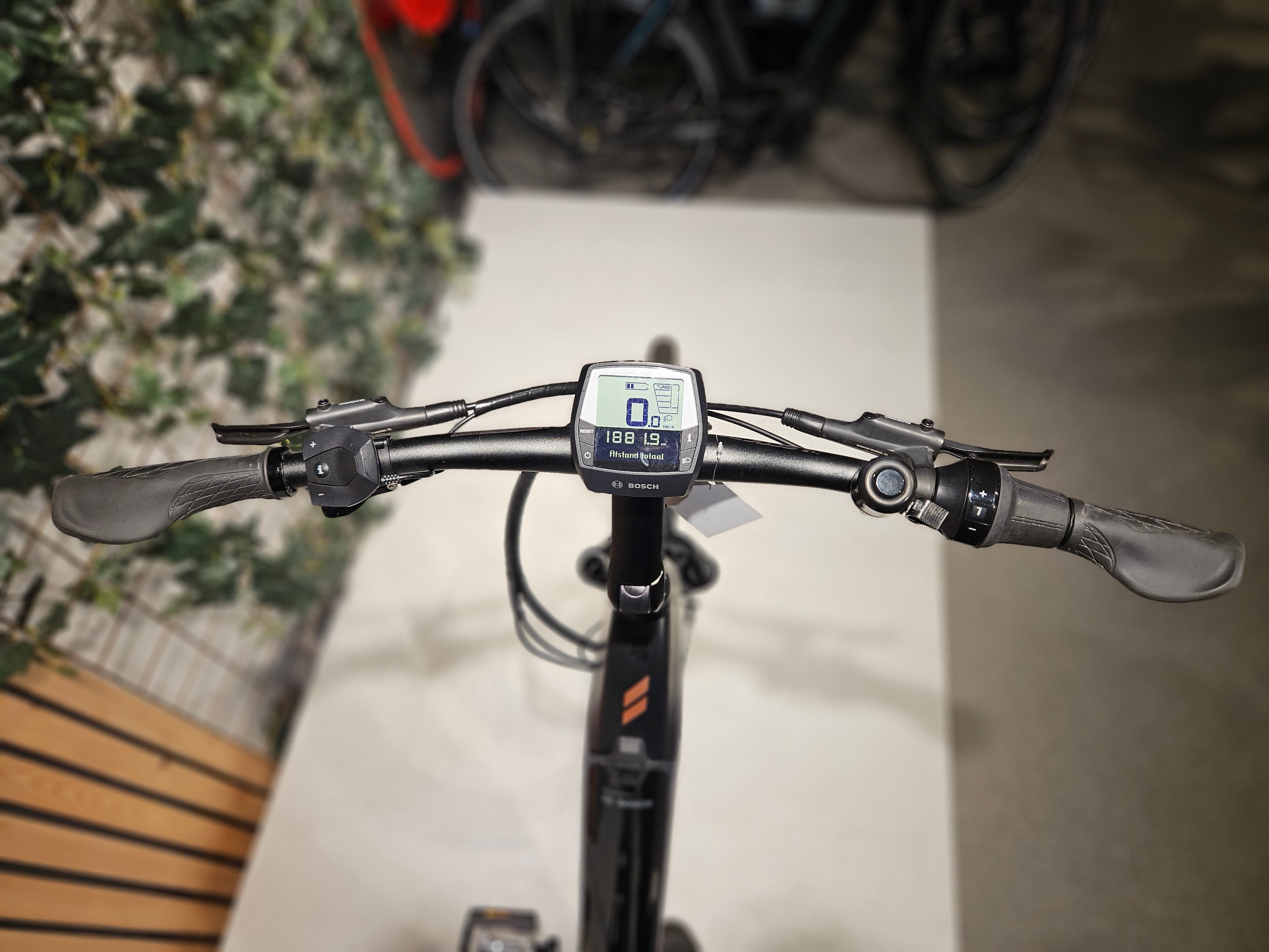 Stevens E-Courier Luxe