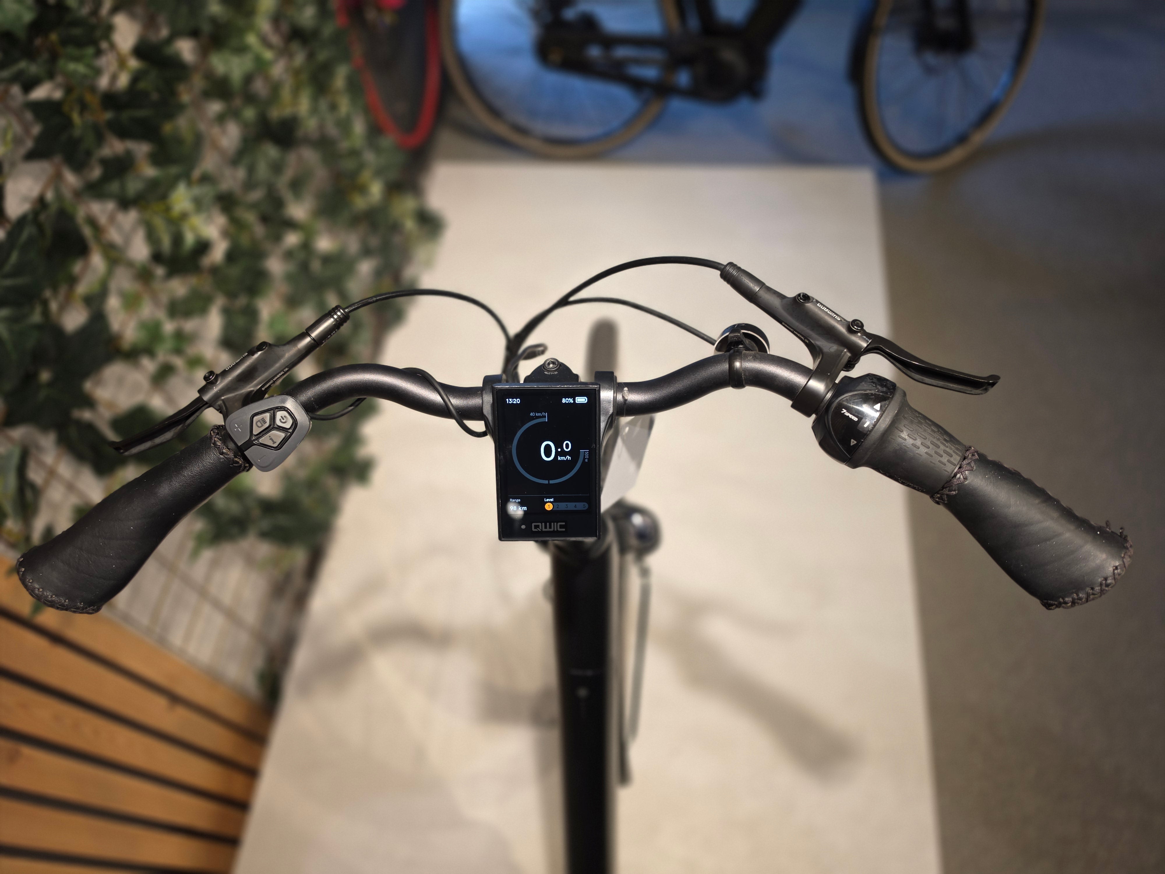 Qwic Premium I MN7+